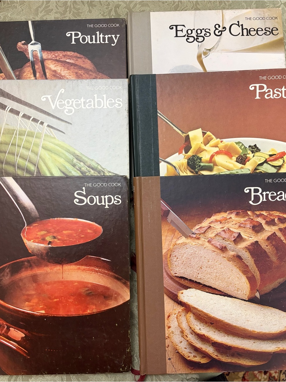 The Good Cook Hardcover Cookbook Set - Brown & Cream Covers